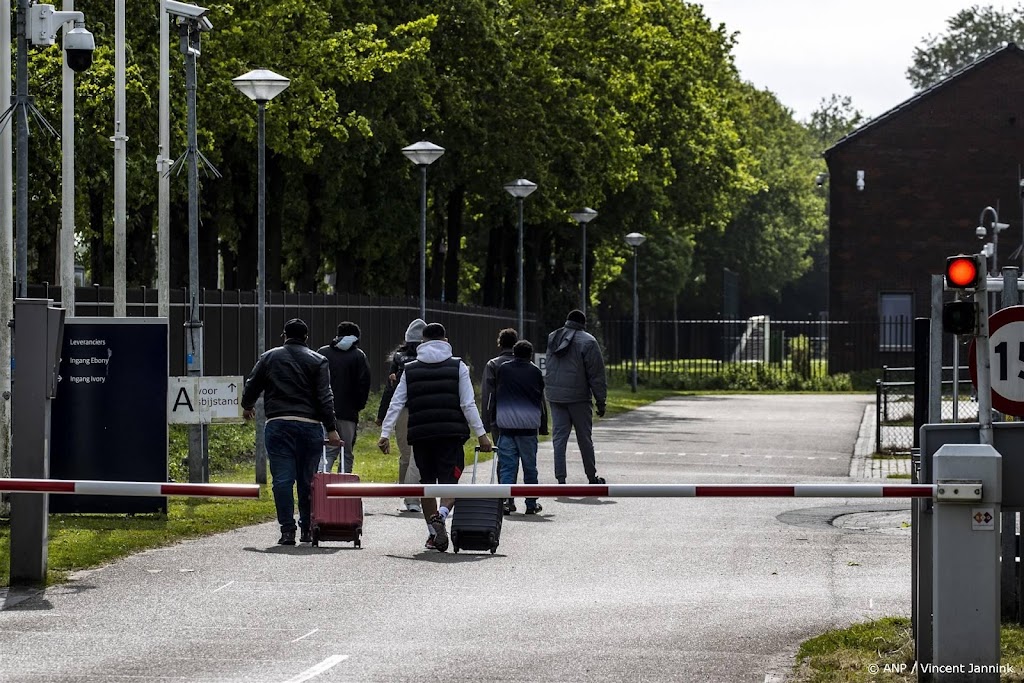 VluchtelingenWerk tevreden over uitstel miljoenenbezuiniging