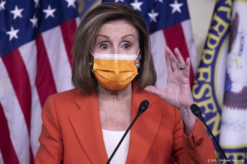 Pelosi roept gouverneur New York op zijn aftreden te overwegen