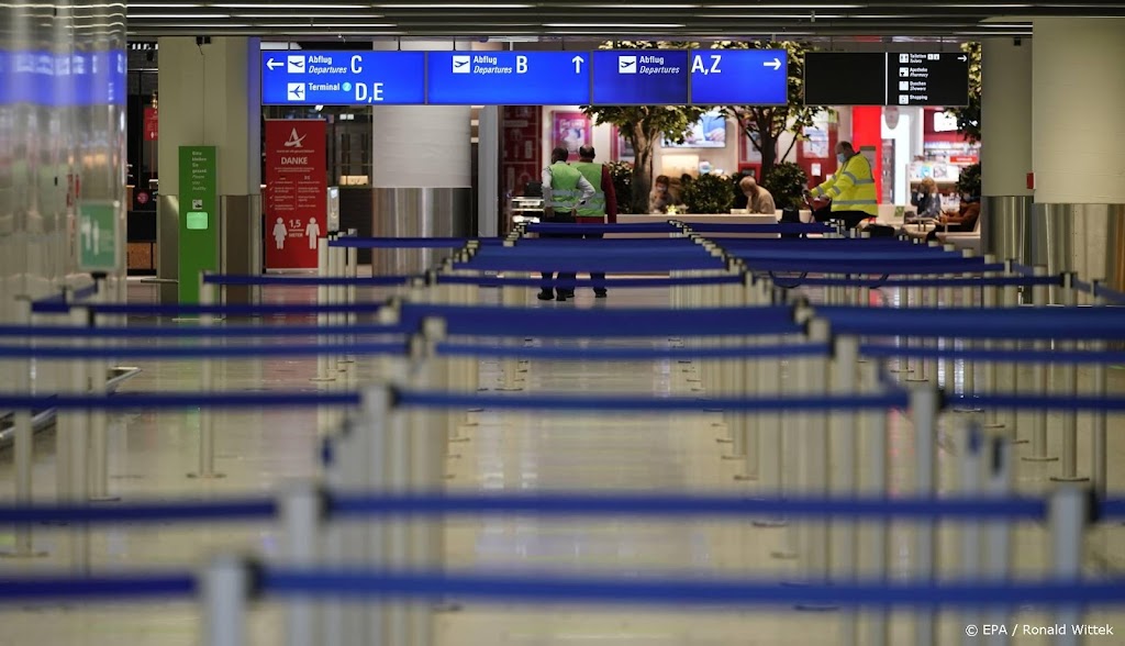 Beveiligers Duitse luchthavens staken op luchthaven Frankfurt