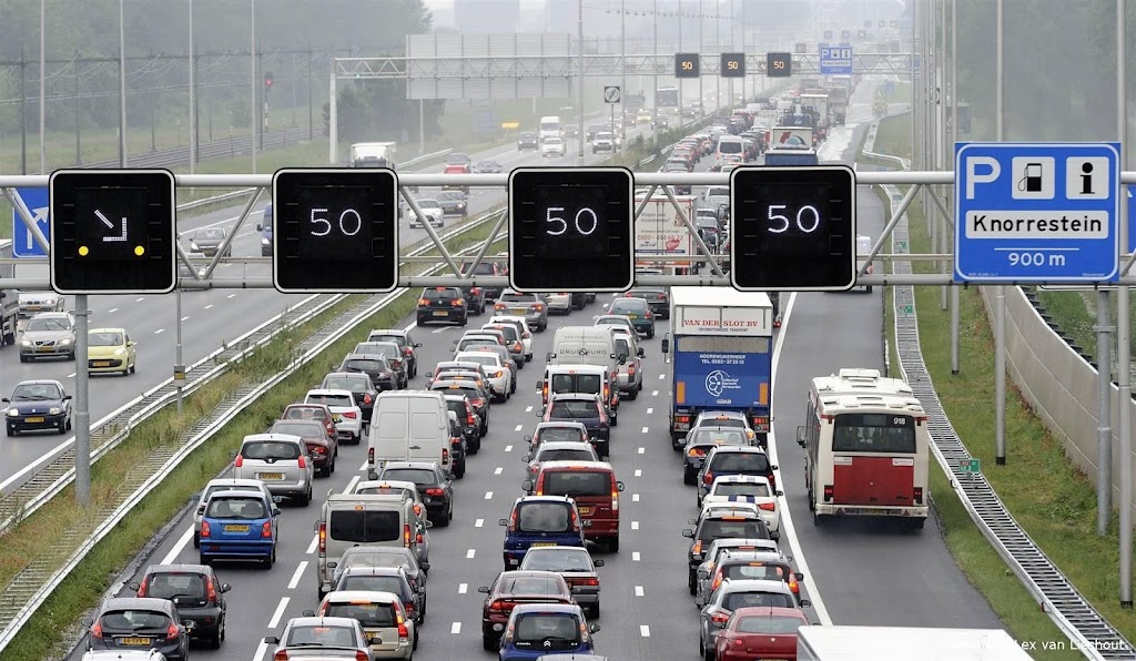 ANWB: drukste ochtendspits van het jaar door regen