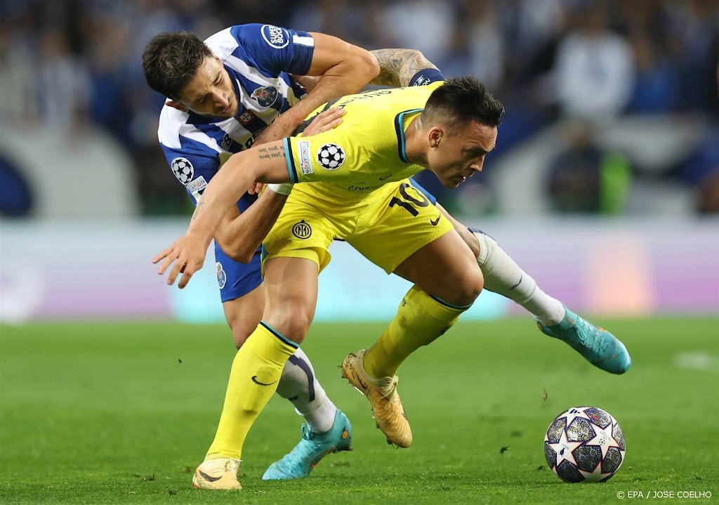 Inter voor het eerst sinds 2011 naar laatste acht na 0-0 in Porto
