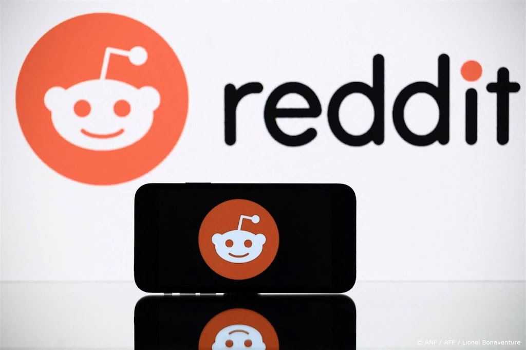 Reddit bereidt beleggers voor op beursgang met groeiverwachting