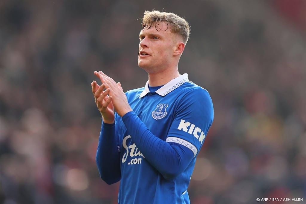 Oud-PSV'er Branthwaite voor het eerst opgeroepen voor Engeland