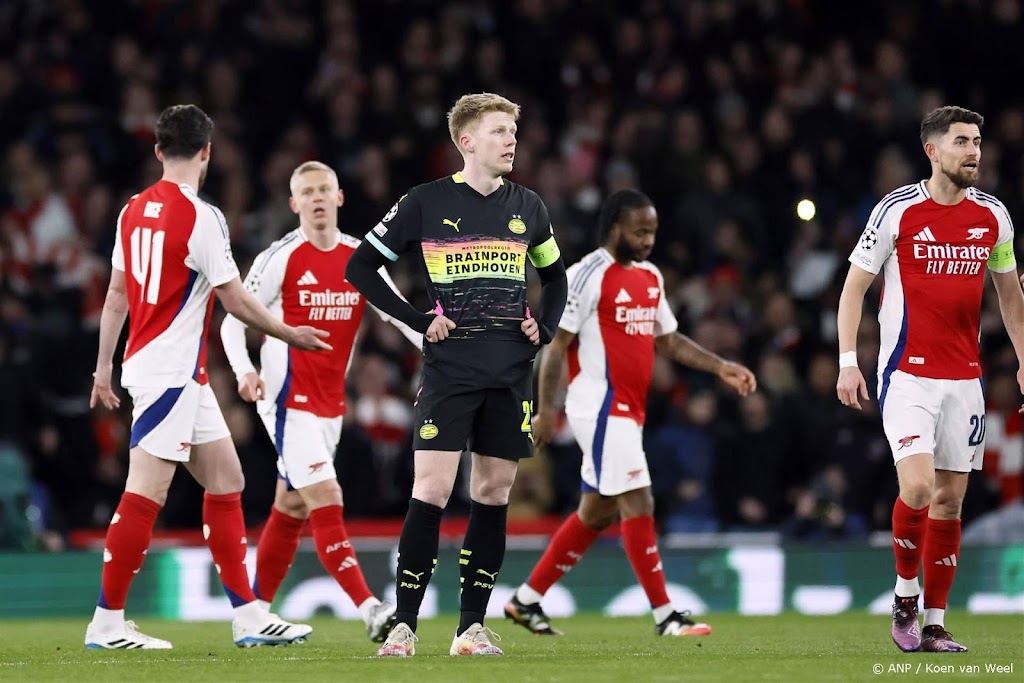Meedoen middenvelder Schouten bij PSV nog twijfelachtig 
