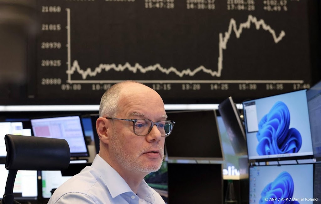 Duitse beurs flink omhoog na politiek akkoord over mega-uitgaven