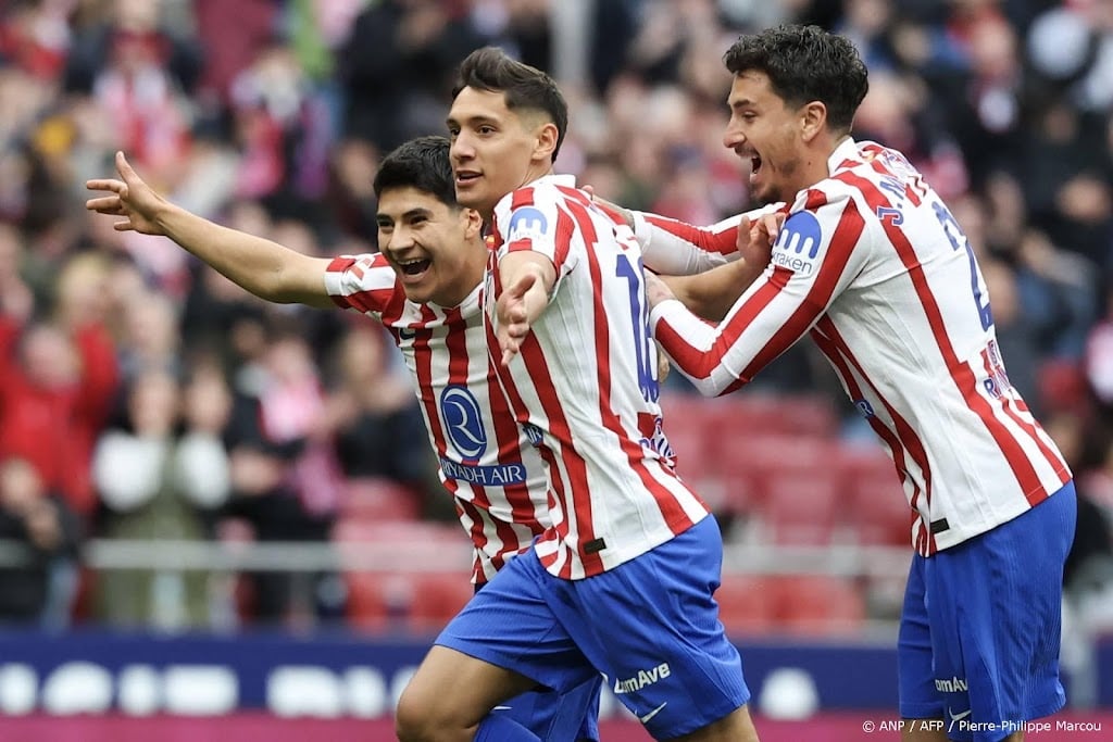 Molina leidt Atlético Madrid met fraaie treffer langs Getafe