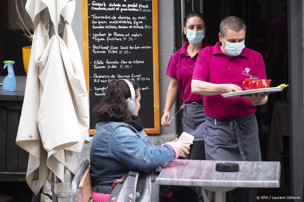 Zwitsers kunnen volgende week weer naar het terras