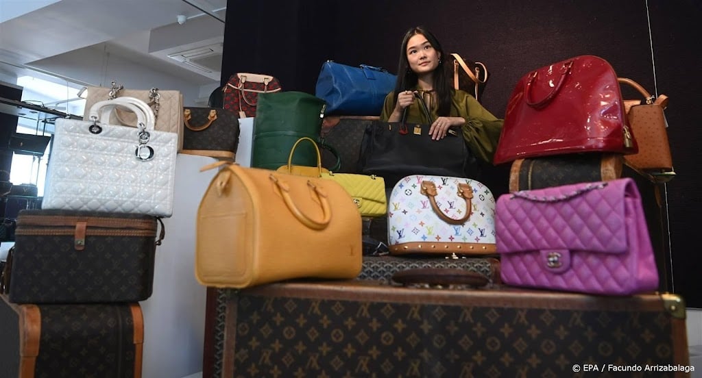 Modehuis achter Birkin-tassen groeit hard na heropening China