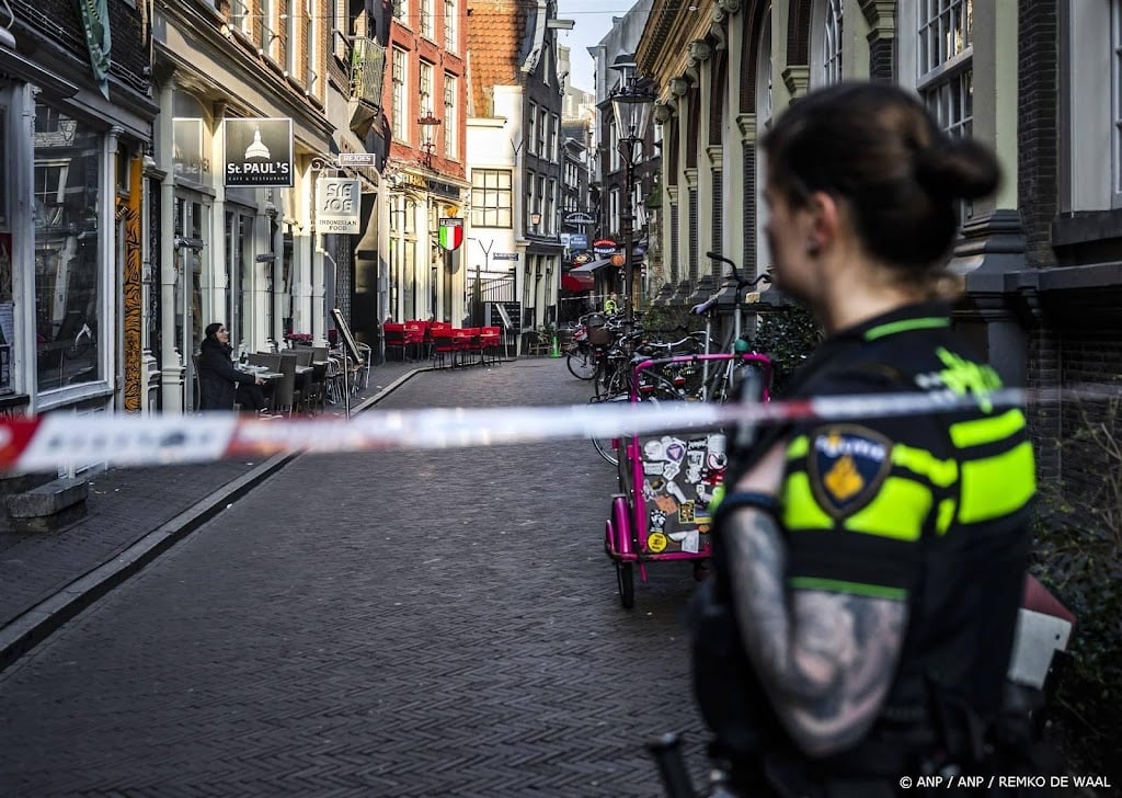 Verdachte vijfvoudige steekpartij Amsterdam langer vast