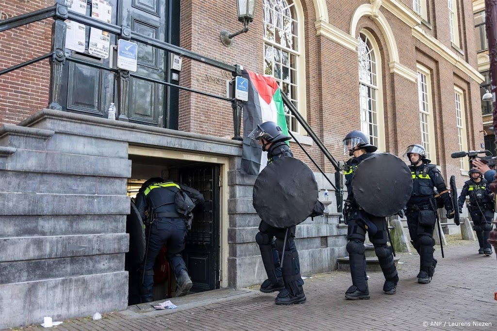 Bezetting Maagdenhuis voorbij, vernielingen in pand