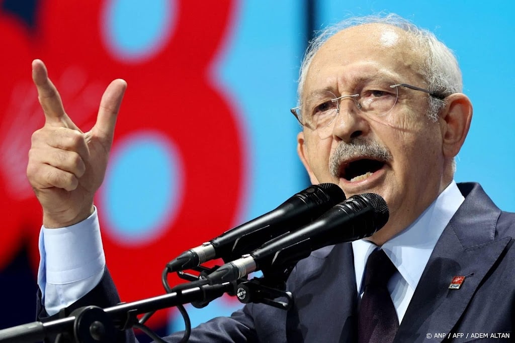 Cel voor Turkse oud-oppositieleider om belediging Erdogan