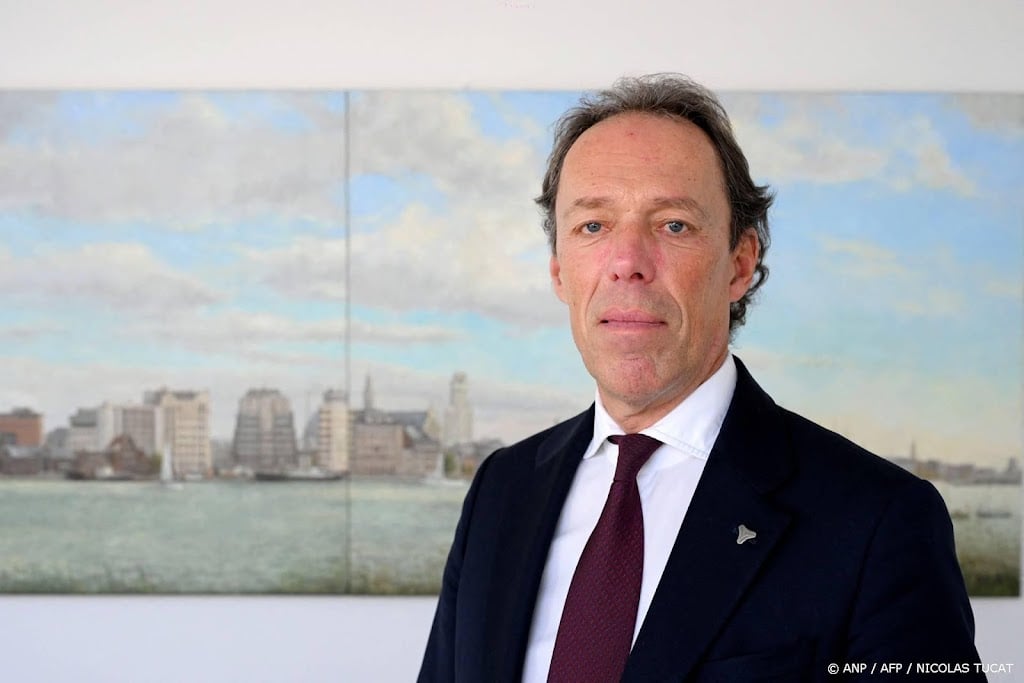 Topman haven Antwerpen-Brugge stapt vervroegd op