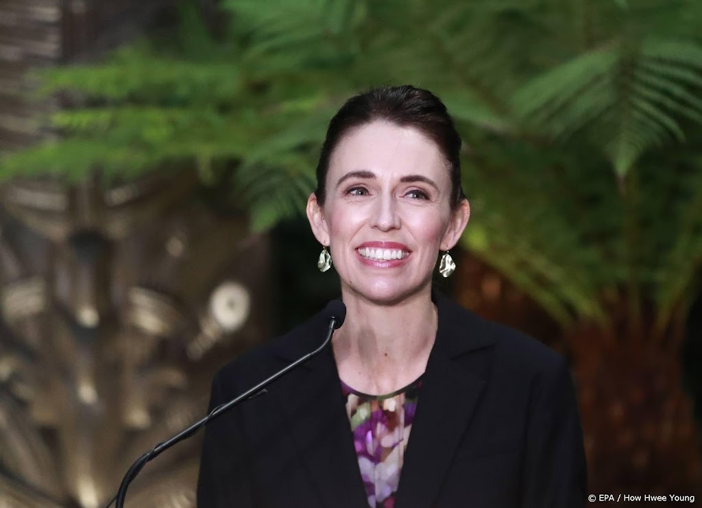 Nieuw-Zeelandse premier Ardern test positief op corona