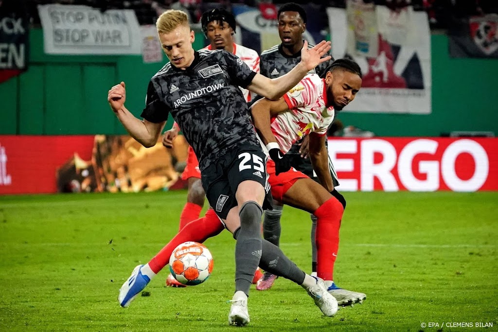 PSV verhuurt verdediger Baumgartl ook komend seizoen aan Union