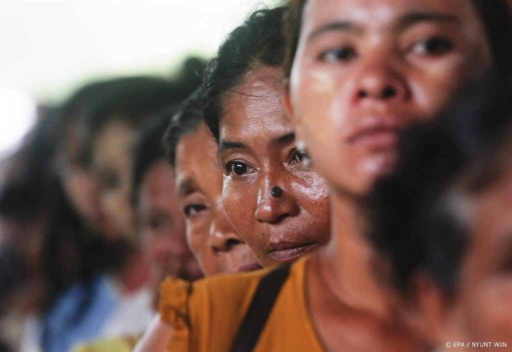 Cycloon nadert Bangladesh en Myanmar, 400.000 mensen geëvacueerd