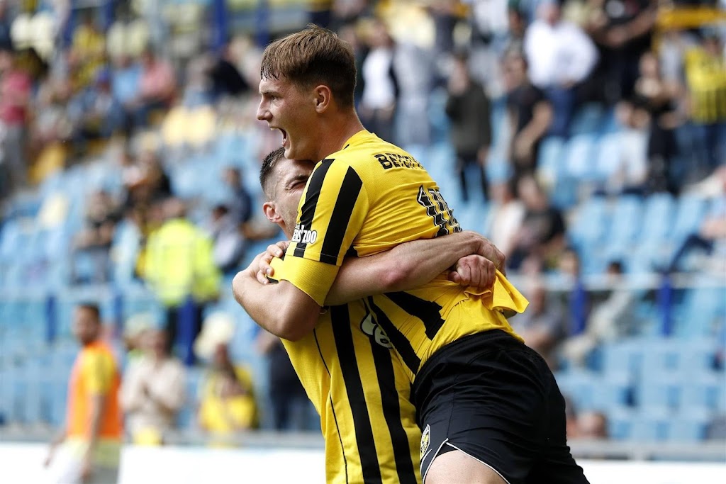 Vitesse dicht bij handhaving na zege op SC Cambuur