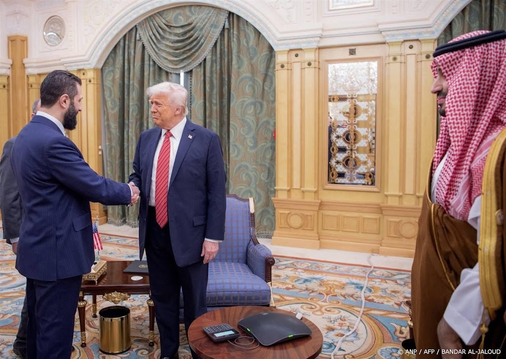 Trump ontmoet Syrische leider al-Sharaa