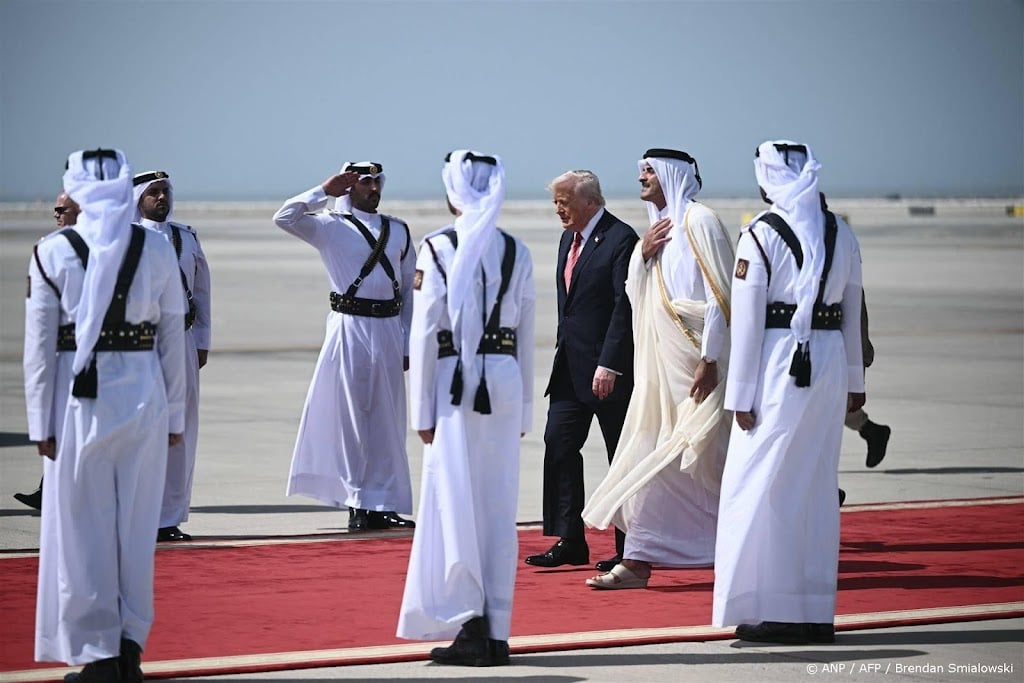 Trump aangekomen in Qatar voor tweede deel buitenlandse reis