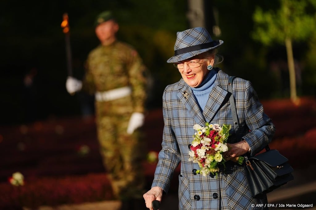 Deense koningin Margrethe in ziekenhuis met pijn op borst