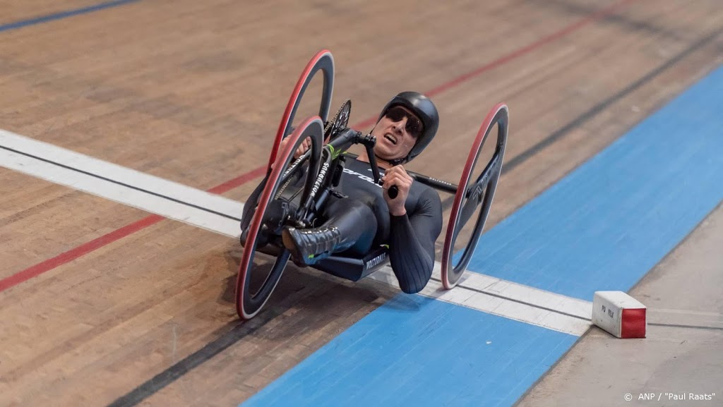 Nekletsel en zware hersenschudding handbiker Plat na motorongeluk
