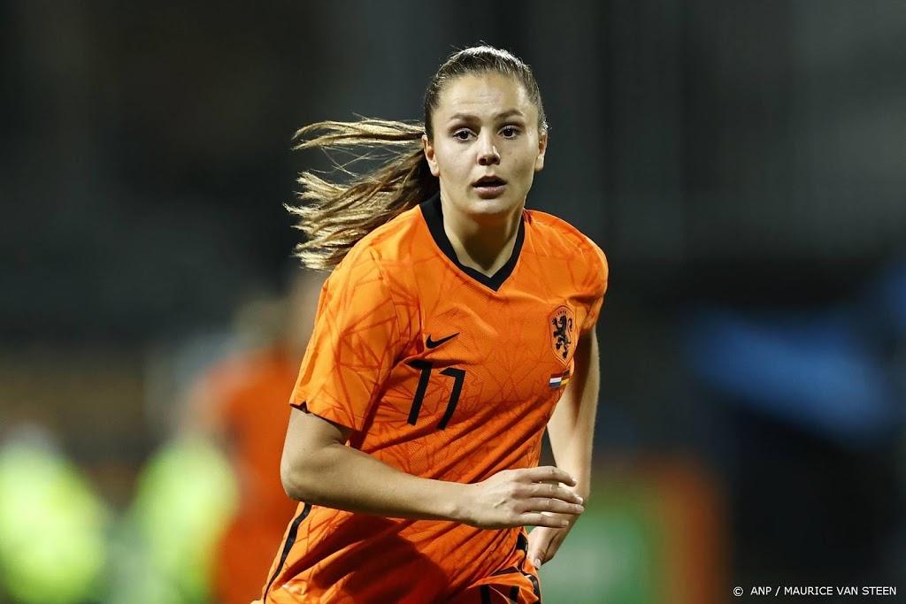 Miedema en Martens terug in oefenduel met 'beoogde basis' Oranje