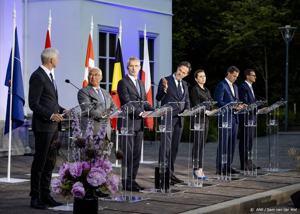 NAVO-landen beloven Oekraïne meer zware wapens in Den Haag 