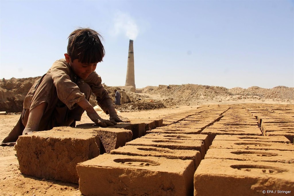UNICEF: recordaantal kinderen vlucht, ook steeds langer ontheemd