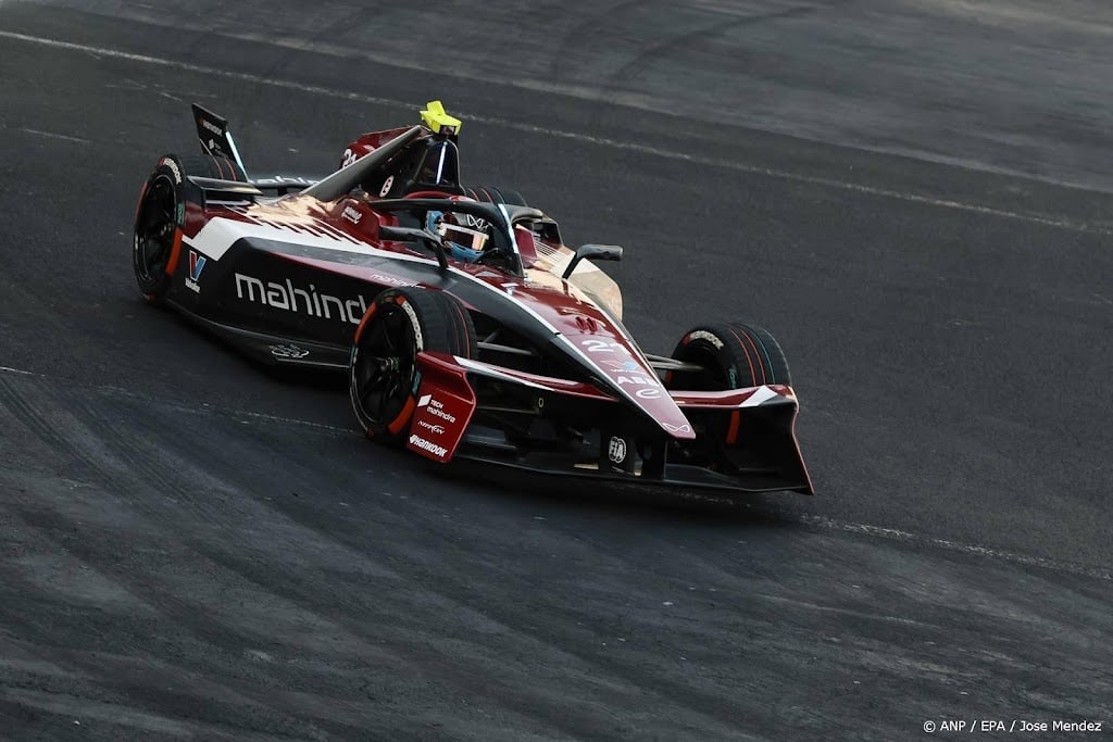 Autocoureur De Vries derde Nederlandse winnaar 24 Uur van Le Mans