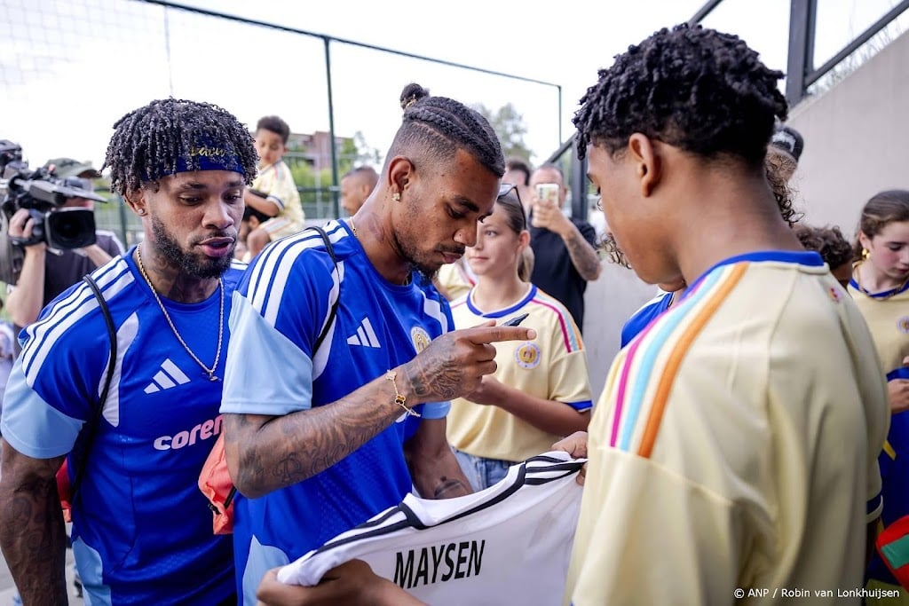 Curaçao met broers Bacuna op middenveld, Neuer in doel Duitsland 
