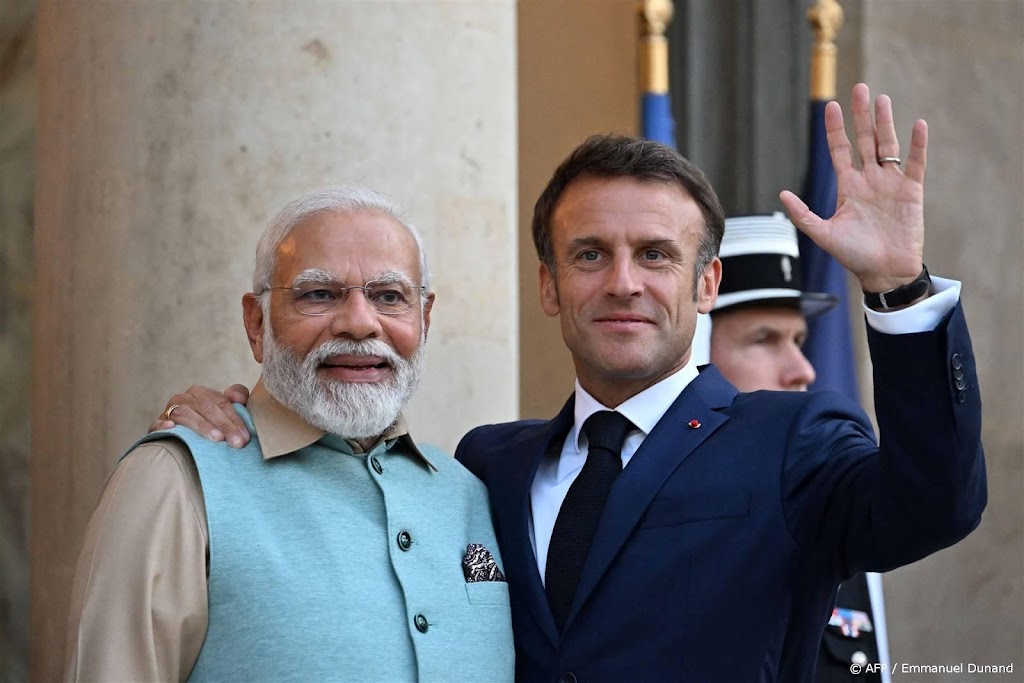 Indiase premier Modi ontvangt Franse onderscheiding op feestdag