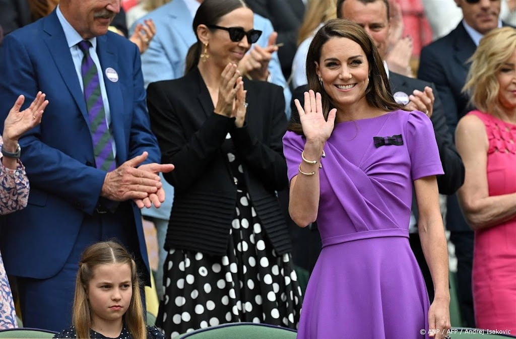 Prinses Catherine met zus en dochter op Wimbledon