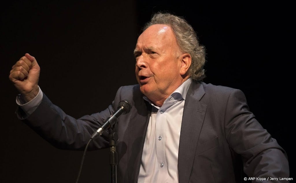 Haenen krijgt onderscheiding voor oprichten Betty Asfalt Complex