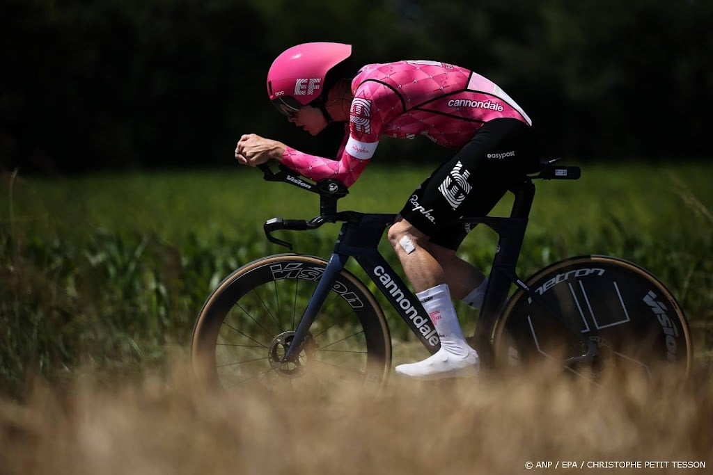 Wielrenner Van den Berg stapt af in Tour de France