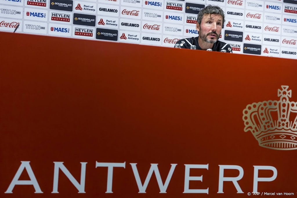 Trainer Van Bommel wint ook vierde competitieduel met Antwerp