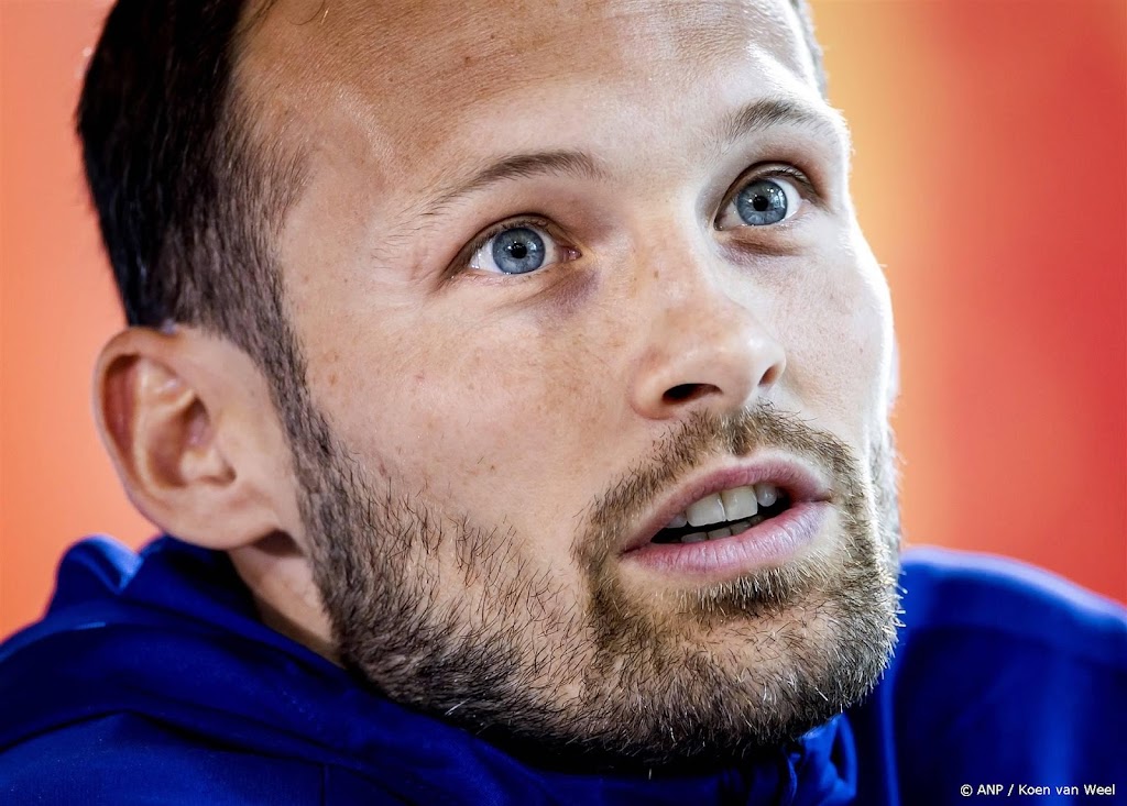 Voetballer Blind stopt na 108 interlands bij Nederlands elftal