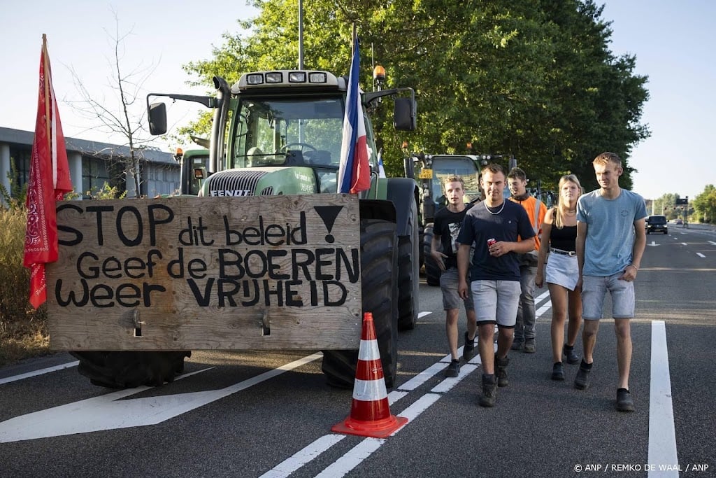 Boeren blijven binnendruppelen bij protest in Den Bosch