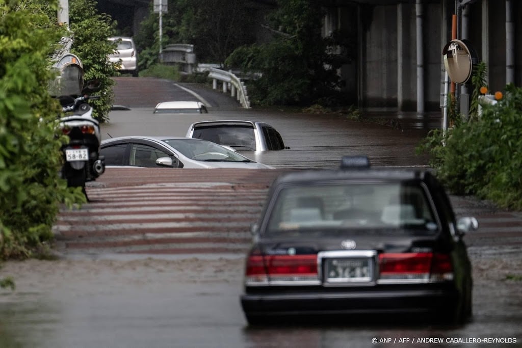 Dodental na zware regenval in Japan loopt op