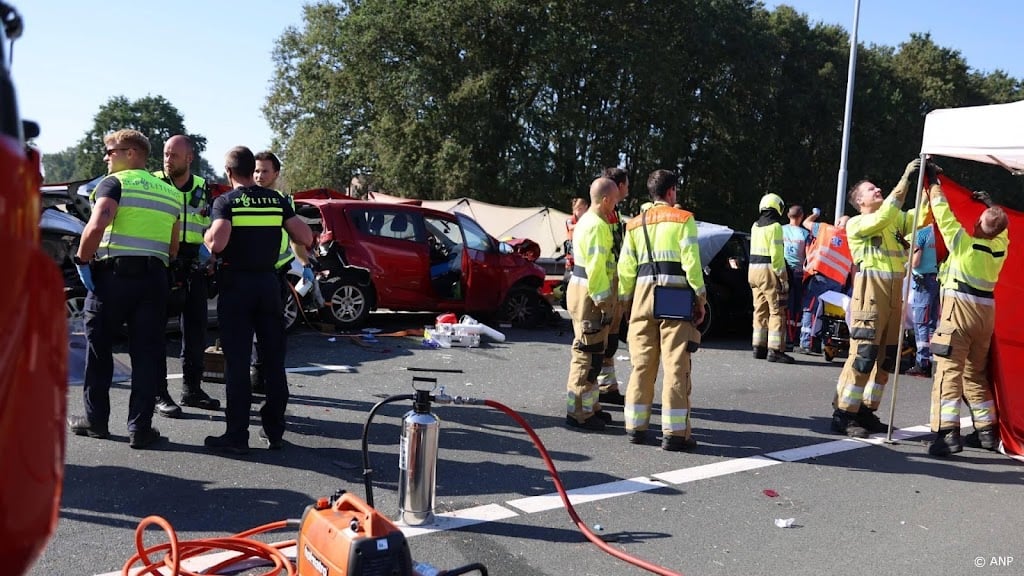 Slachtoffers ongeluk A59 zijn zeventigers uit Oss, zes gewonden