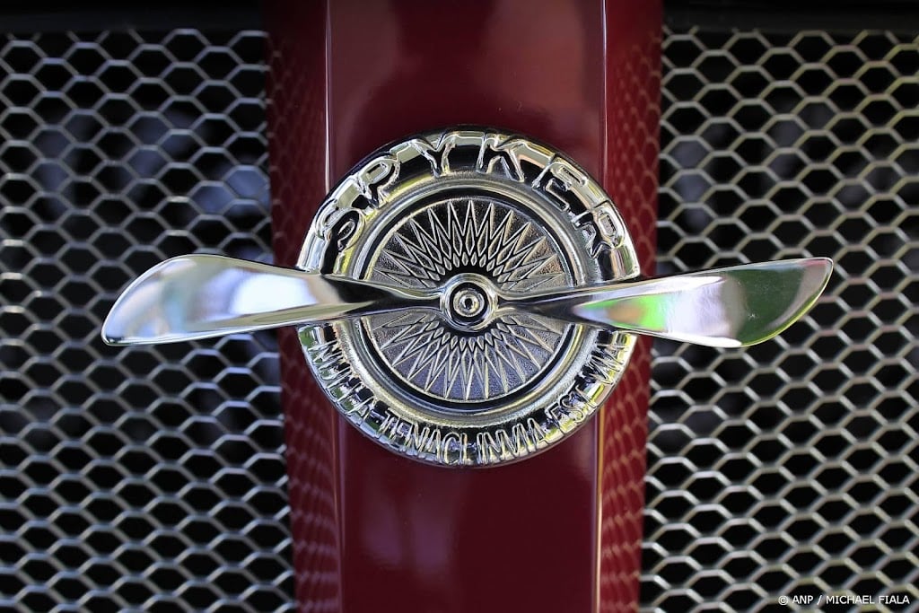 Spyker-baas Victor Muller toont nieuwe auto in Californië