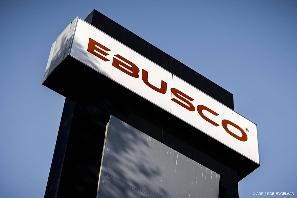 Noodlijdende bussenbouwer Ebusco twijfelt over voortbestaan