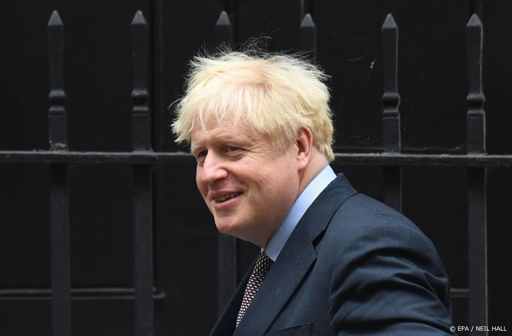 Britse premier Johnson verdedigt omstreden brexitwet in parlement