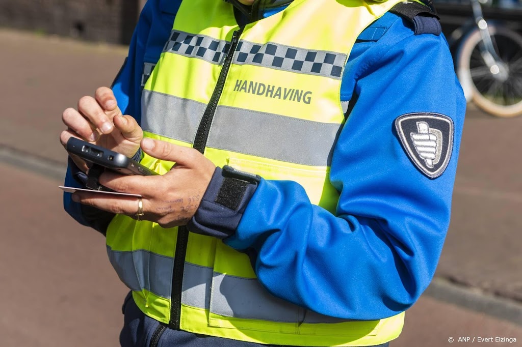 Vakbond: handhaven op coronapas niet taak van boa