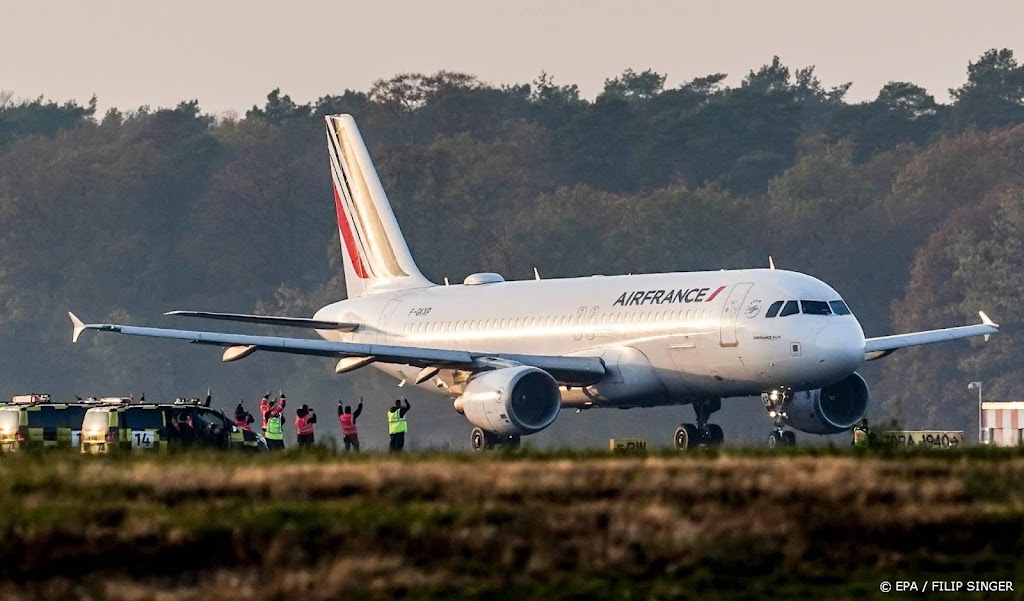 Air France annuleert ruim helft van kortere vluchten om staking