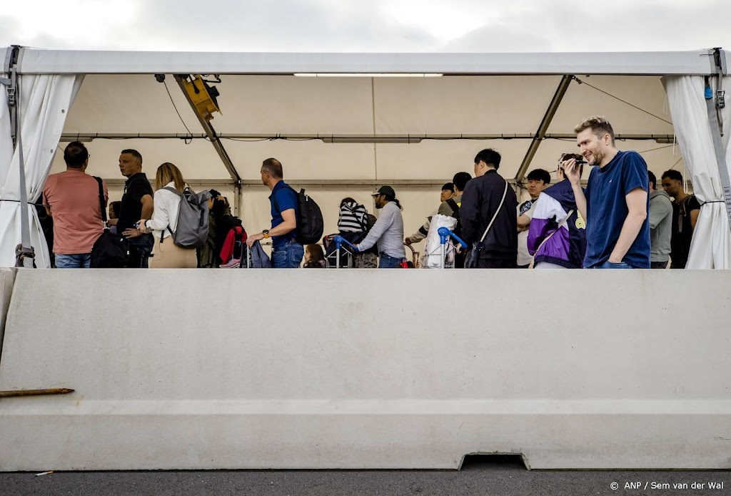Aantal passagiers Schiphol augustus nog niet op niveau pre-corona