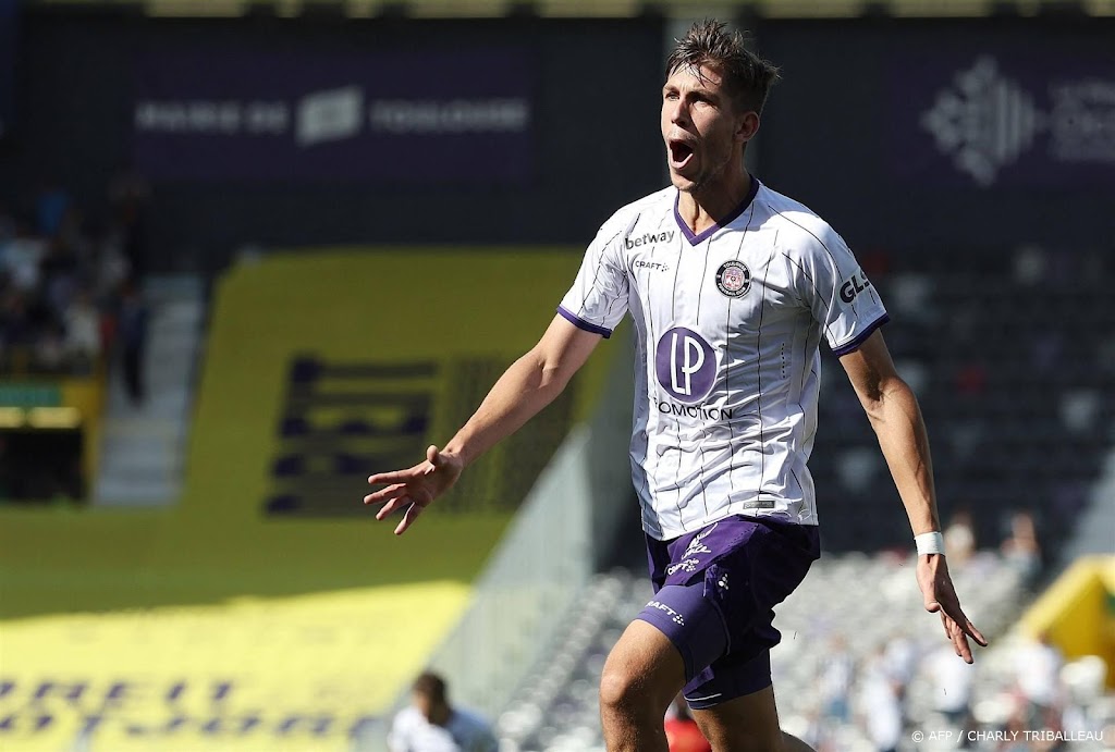 Toulouse haalt middenvelder Spierings al na drie maanden terug