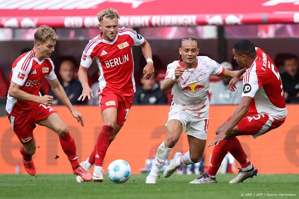 Leipzig verspeelt punten tegen Union, tweede zege Leverkusen