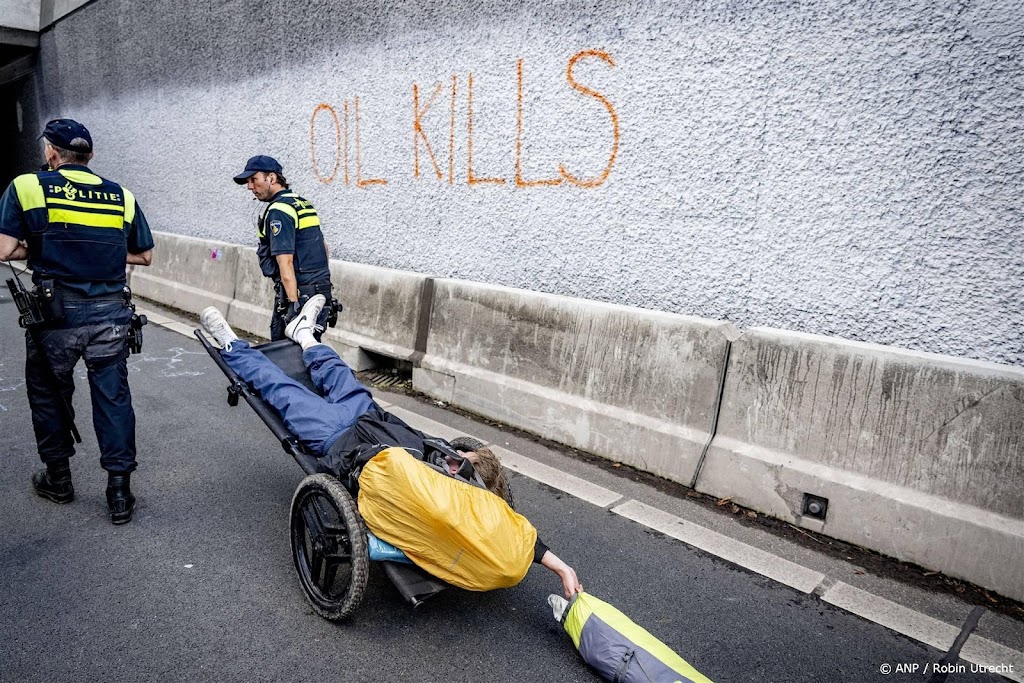 Alle klimaatdemonstranten van A12 gehaald
