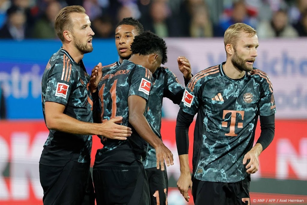 Bayern München laat gepromoveerd Holstein Kiel kansloos