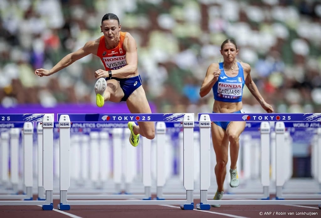 Visser snelt op WK in Tokio naar winst in serie 100 meter horden