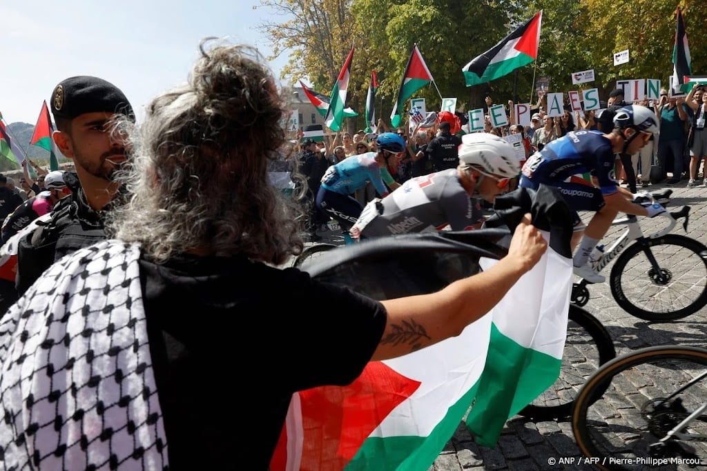 Sánchez trots op pro-Palestijnse protesten tijdens Vuelta